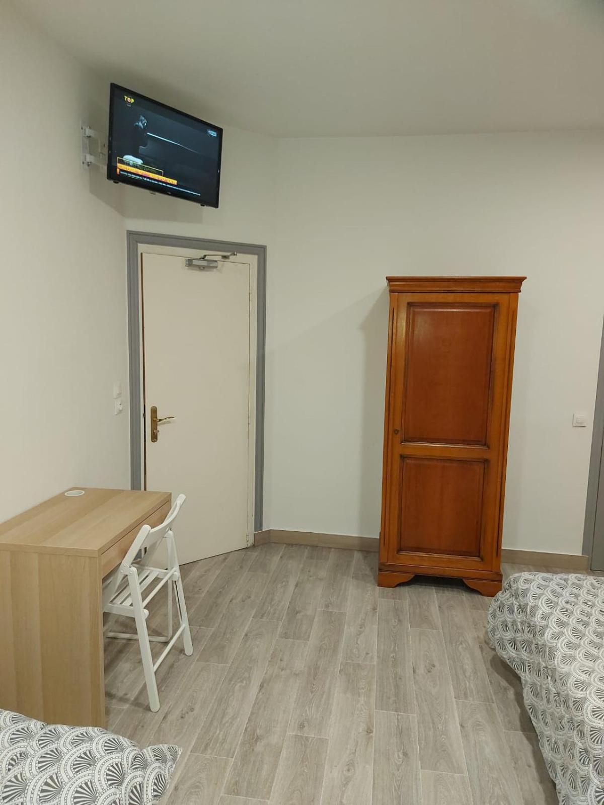 Ardenn'Hotel แร็งส์ ภายนอก รูปภาพ