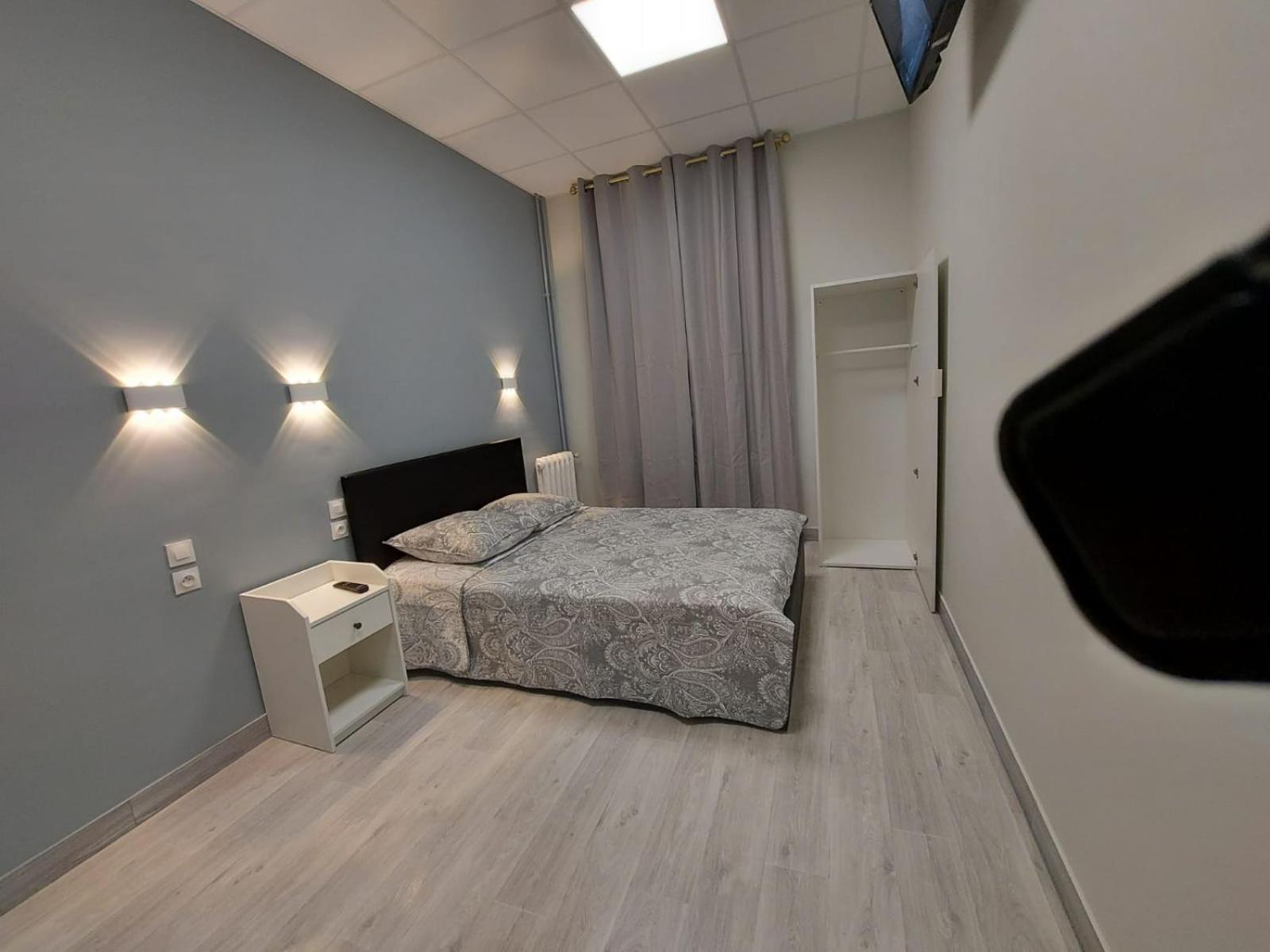Ardenn'Hotel แร็งส์ ภายนอก รูปภาพ